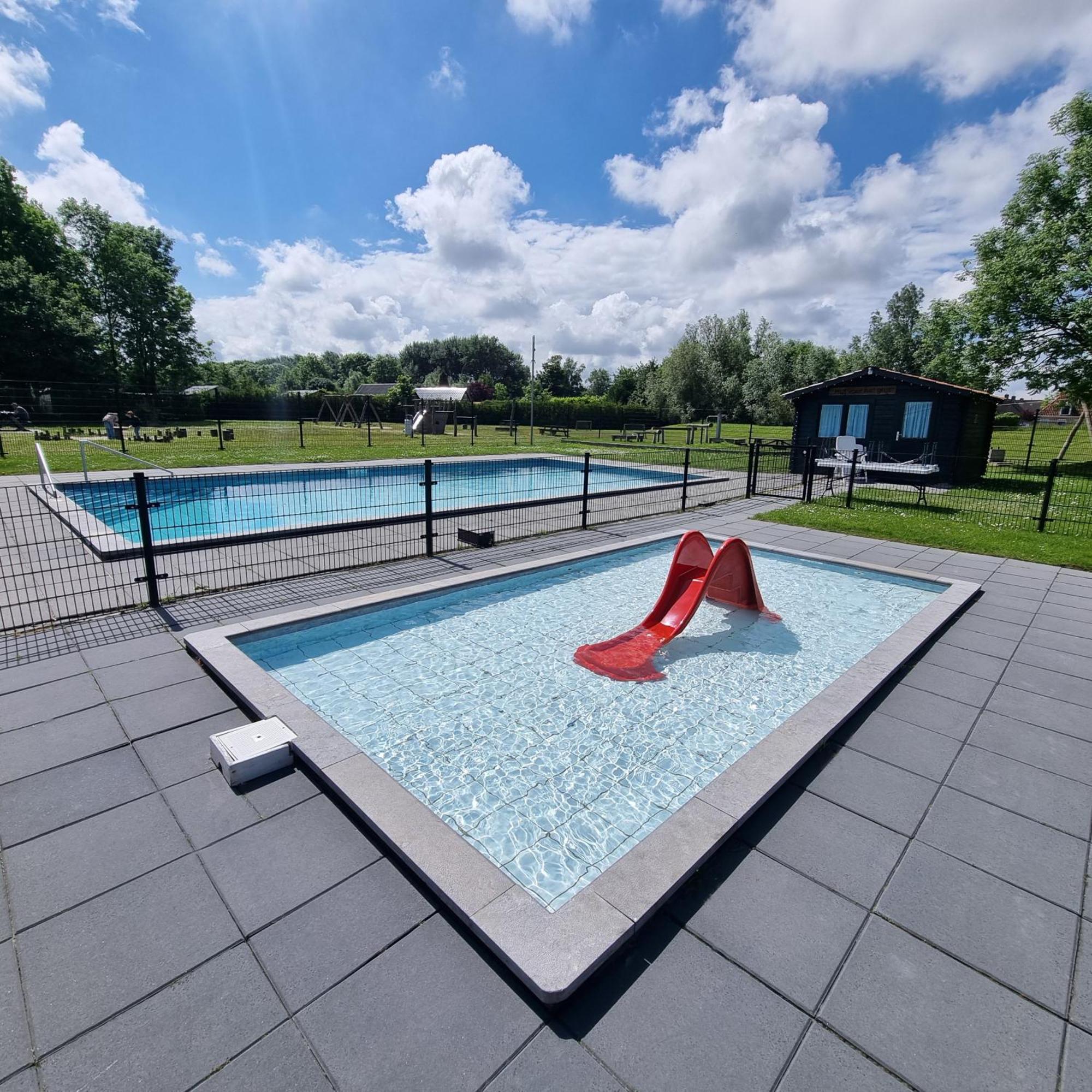 Luxus Familienvilla Mit Jacuzzi & Sauna Tzummarum Kültér fotó