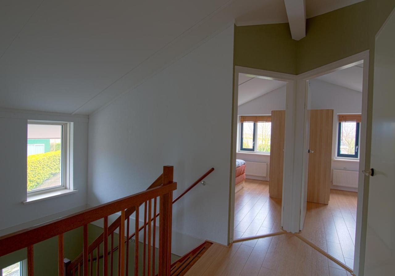Luxus Familienvilla Mit Jacuzzi & Sauna Tzummarum Kültér fotó