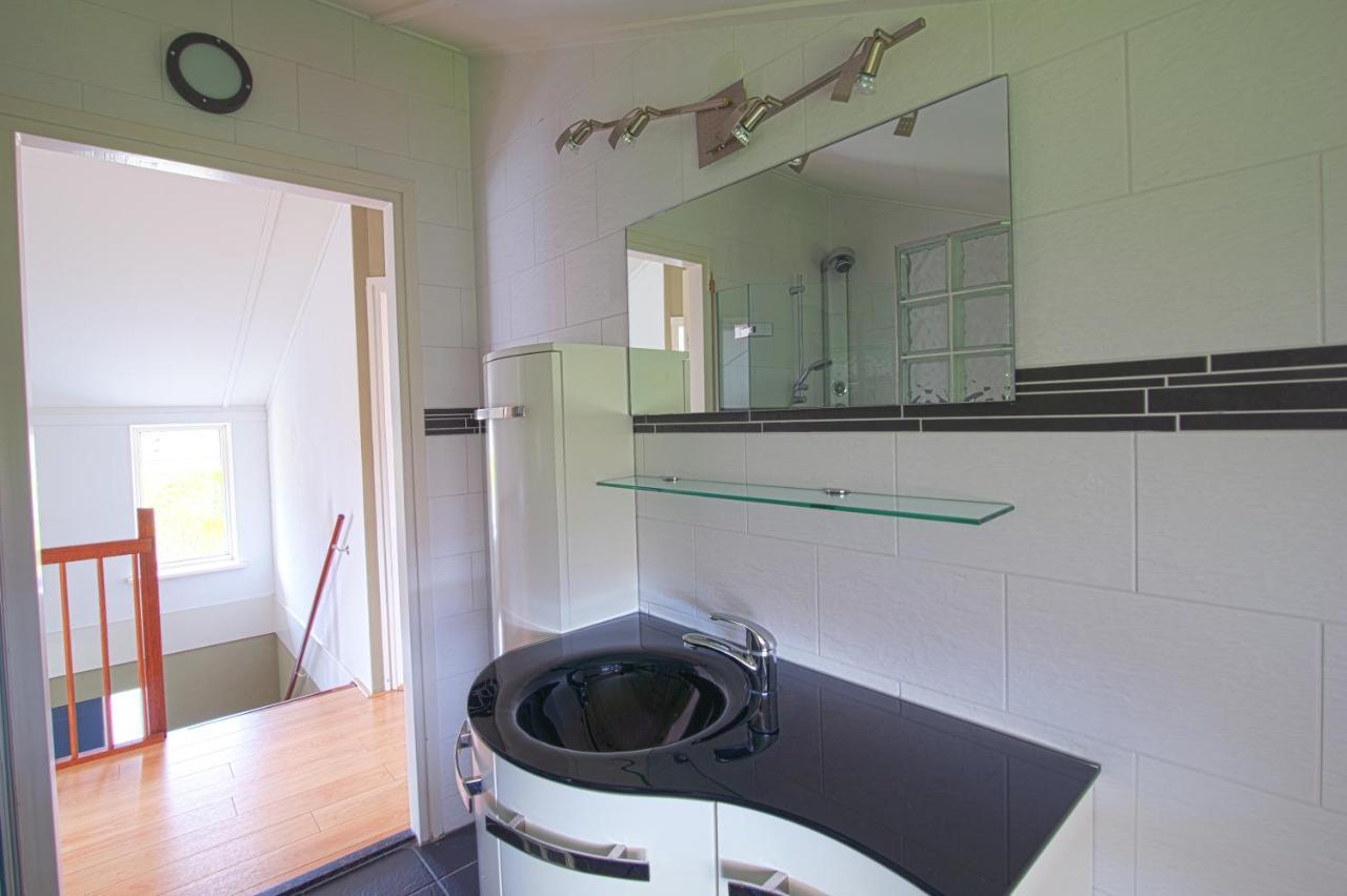 Luxus Familienvilla Mit Jacuzzi & Sauna Tzummarum Kültér fotó
