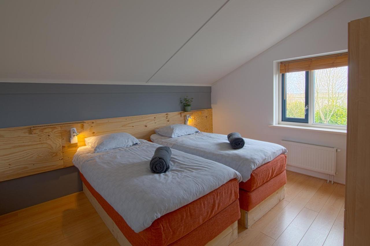 Luxus Familienvilla Mit Jacuzzi & Sauna Tzummarum Kültér fotó